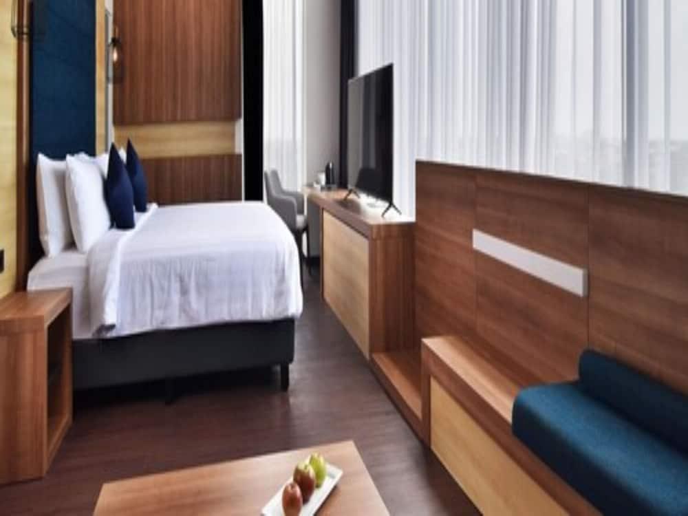Aston Sidoarjo City Hotel & Conference Center Eksteriør bilde