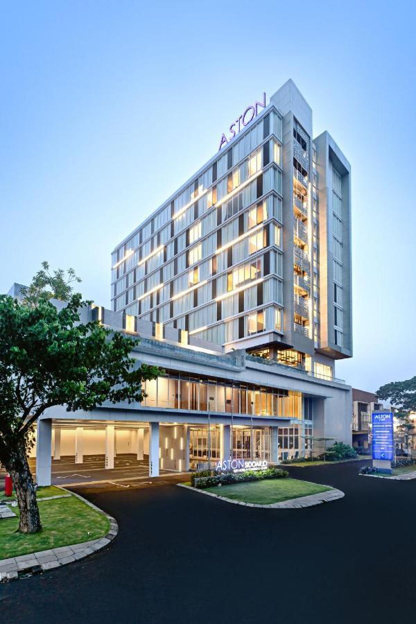 Aston Sidoarjo City Hotel & Conference Center Eksteriør bilde