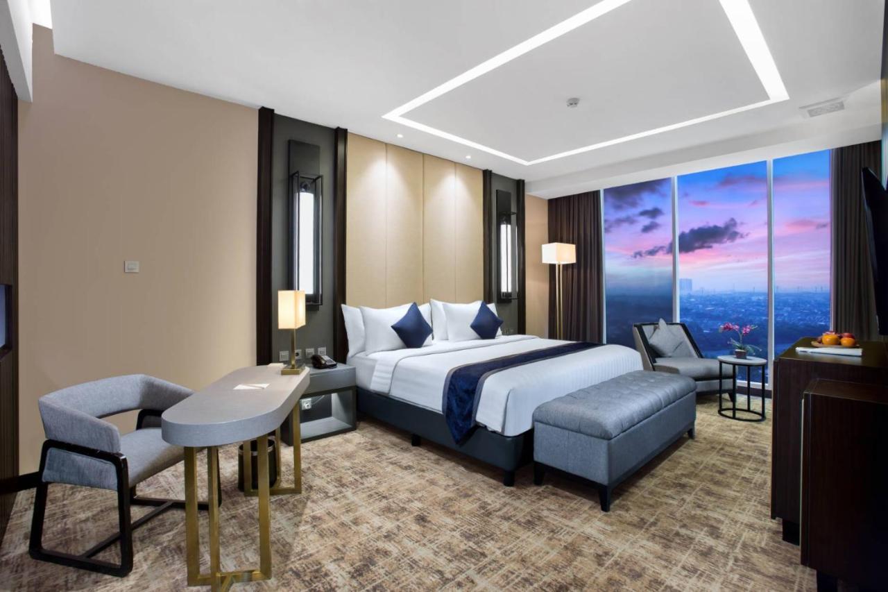 Aston Sidoarjo City Hotel & Conference Center Eksteriør bilde